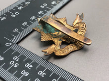 Charger l&#39;image dans la galerie, Original WW2 The Worcestershire Regiment Cap Badge
