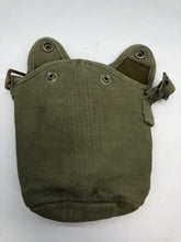 Charger l&#39;image dans la galerie, Unusual British / US Army Veitnam War Era Water Bottle Carrier
