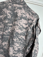 Surplus US Army ACU Combat Uniform Jacket-Large Regular - The Militaria Shop