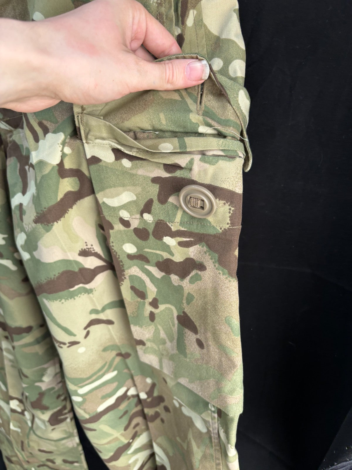 Genuine British Army MTP Combat Windproof Trousers - Size 82/80/96 - The Militaria Shop