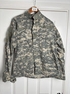 Surplus US Army ACU Combat Uniform Jacket-Small-Regular - The Militaria Shop
