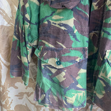 Charger l&#39;image dans la galerie, Genuine British Army Smock Combat Jungle DPM Camouflage - Size 170/104
