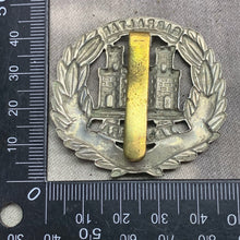 Load image into Gallery viewer, Original WW2 British Army Cap Badge - Northamptonshire Regiment
