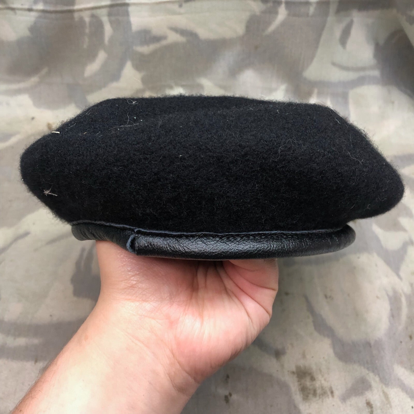 Genuine British Army Forces Beret - RTR Royal Tank Regiment - Size 54 - The Militaria Shop
