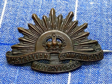 Load image into Gallery viewer, Original WW1 / WW2 Australian Commonwealth Military Forces Sweetheart Brooch
