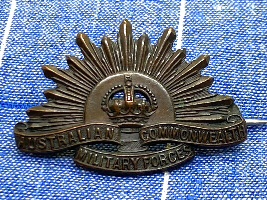 Original WW1 / WW2 Australian Commonwealth Military Forces Sweetheart Brooch