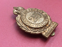 Load image into Gallery viewer, WW1 British Army 25th London Regiment ‘London Cyclists’ Cap Badge
