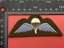 Load image into Gallery viewer, British Army Paratrooper Jump Parachute Para Wings
