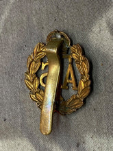 Charger l&#39;image dans la galerie, Original WW2 British Army Auxiliary Transport Service ATS Cap Badge
