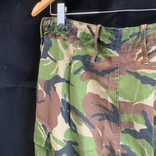 Load image into Gallery viewer, Genuine British Army DPM Lightweight Combat Trousers Grade 1 - Size 85/84/100 - The Militaria Shop

