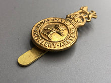 Charger l&#39;image dans la galerie, WW1 British Army Royal Devon Yeomanry R.F.A. Cap Badge
