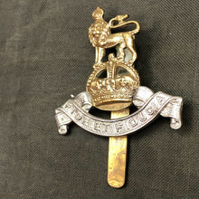 Load image into Gallery viewer, Original British Army Cap/Beret Badge - Royal Army Pay Corps RAPC - The Militaria Shop
