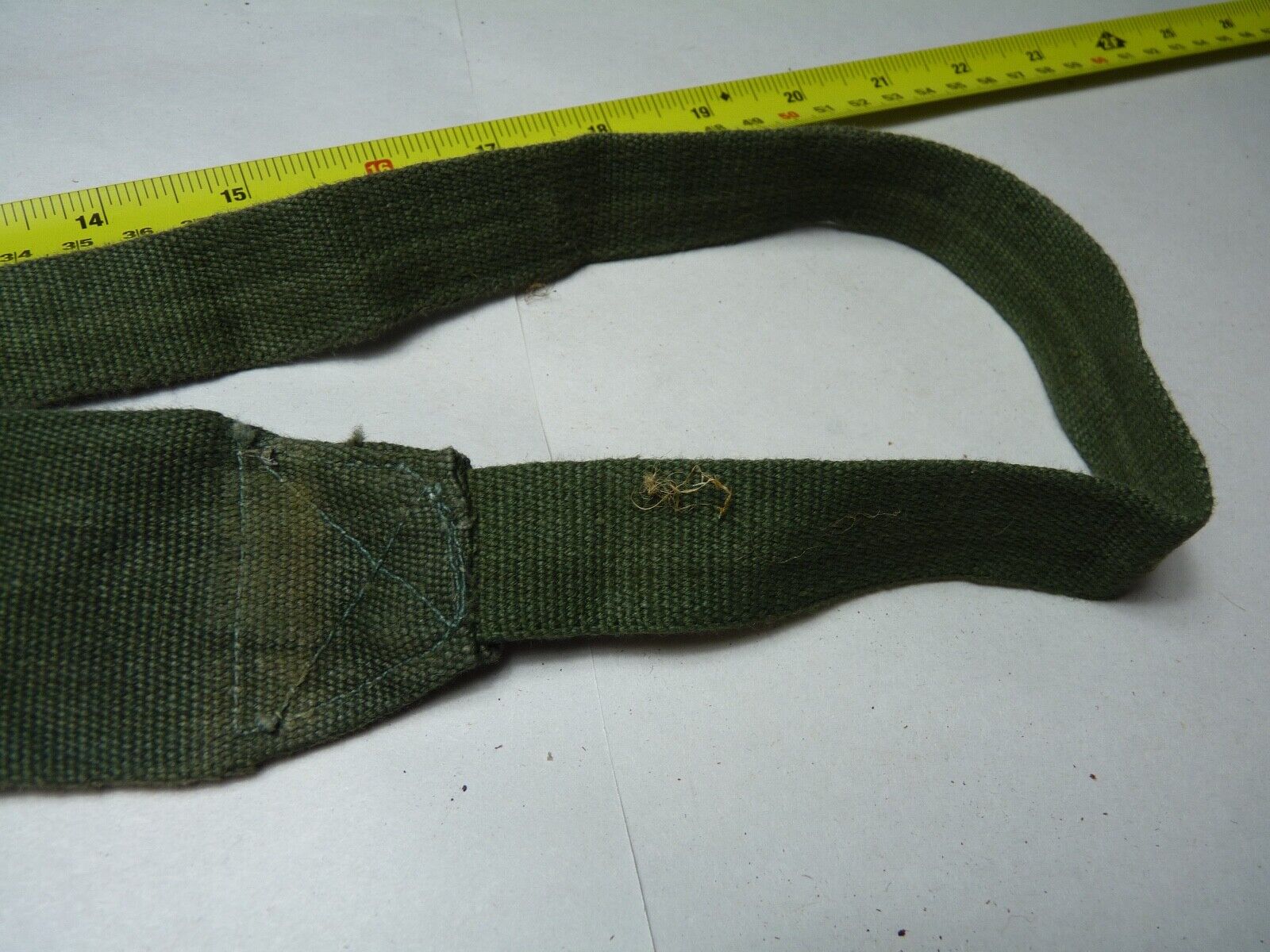 Original WW2 British Army 44 Pattern Shoulder / Extended Equipment Strap - 1945 - The Militaria Shop