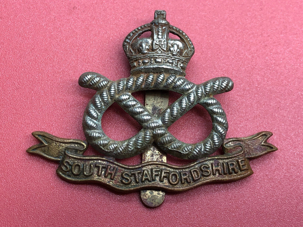 Original WW2 British Army South Staffordshire Regiment Cap Badge