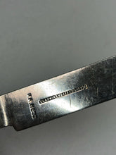 Charger l&#39;image dans la galerie, Original WW2 British Army Royal Artillery Officers Mess Cutlery Fish Knife
