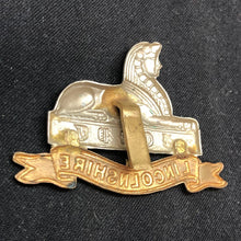Load image into Gallery viewer, Original WW2 British Army Cap Badge - Royal Lincolnshire Regiment - The Militaria Shop
