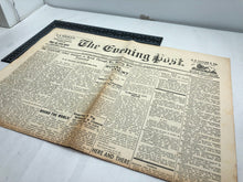 Lade das Bild in den Galerie-Viewer, Originales britisches Zeitungstrikot aus dem 2. Weltkrieg zur Besetzung der Kanalinseln – Oktober 1944 
