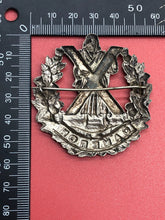 Load image into Gallery viewer, Original WW1 British Cameron Highlanders Sweetheart Brooched Cap Badge
