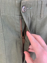 Load image into Gallery viewer, Genuine US Army Vintage OG-507 Olive Green OG Combat Trousers - Size 26x29
