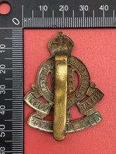 Load image into Gallery viewer, Original WW2 British Army Royal Army Ordnance Corps Cap Badge
