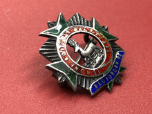 Load image into Gallery viewer, Original WW1 British Army Bedfordshire Regiment Sterling SilverSweetheart Brooch
