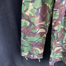 Load image into Gallery viewer, Genuine British Army DPM Camouflaged Combat Trousers Lightweight - Size 80/76/92
