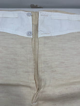 Charger l&#39;image dans la galerie, Original WW2 Pattern British Army Woollen Shorts / Boxer Shorts - New Old Stock
