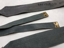 Charger l&#39;image dans la galerie, Original WW2 British Royal Air Force Blue 37 Pattern L Strap Set
