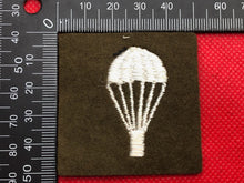 Load image into Gallery viewer, British Army Parachute Course Trained Paratrooper Bulb
