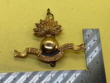 Charger l&#39;image dans la galerie, Original French Army Ecole Speciale Militaire Beret Badge
