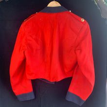 Load image into Gallery viewer, Genuine British Army Red Mess Dress Jacket Royal Artillery Major 30&quot; Chest
