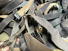 Load image into Gallery viewer, Original WW2 British Army / RAF Blue Blanco 37 Pattern Shoulder Strap
