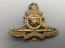 Load image into Gallery viewer, Original WW2 British Army Royal Artillery Small Beret / Cap Badge
