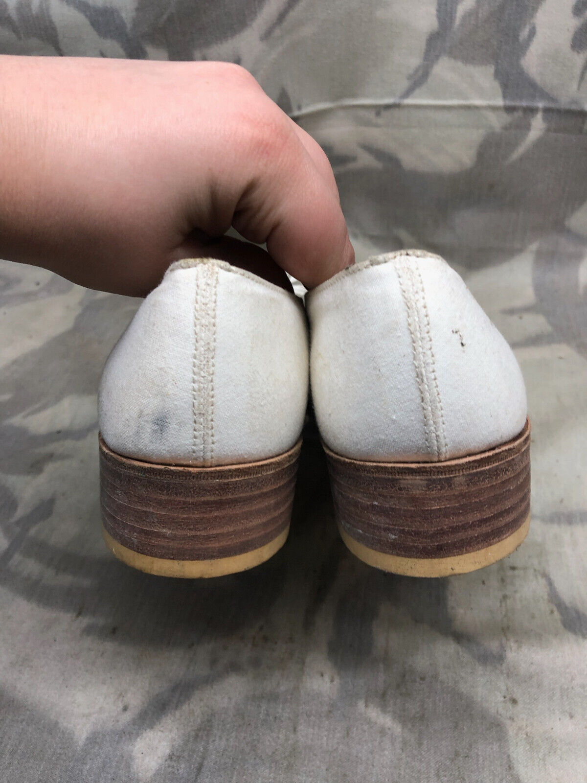 Genuine British Army Women's White Summer Shoes - WW2 Pattern - Size UK 5 L - The Militaria Shop
