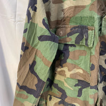 Load image into Gallery viewer, Vintage US Battle Dress Uniform BDU - Size Medium Long - 37&quot;-41&quot; Chest - The Militaria Shop
