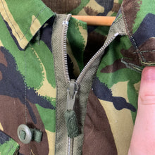 Load image into Gallery viewer, Genuine British Army Lightweight Combat Smock Jacket - Size 170/104
