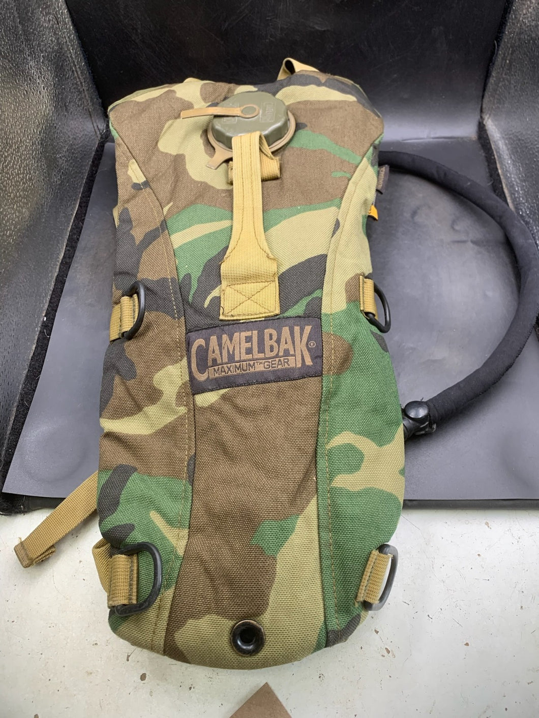 Genuine British Army DPM Camouflaged Individual Hydration System - The Militaria Shop
