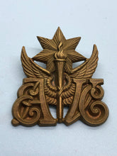 Lade das Bild in den Galerie-Viewer, British Army Victorian 1st Edinburgh Artillery Volunteer Corps Cap Badge
