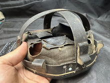 Charger l&#39;image dans la galerie, Original WW2 British Army Mk2 Helmet Liner - Size 7 - 1939 Dated
