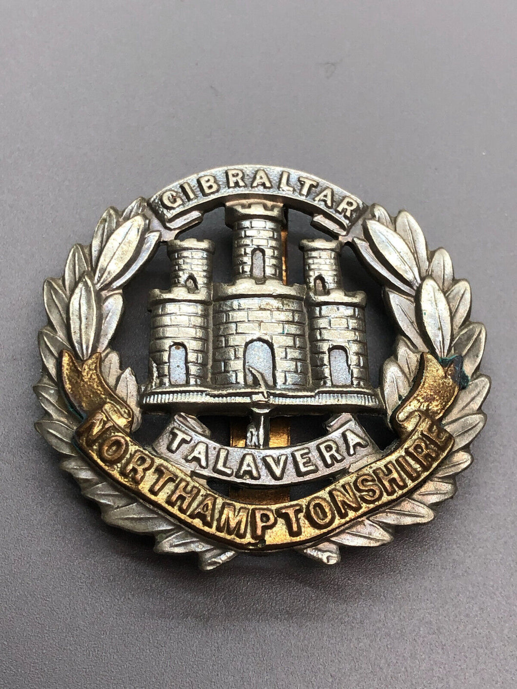 Original British Army WW2 Northamptonshire Regiment Cap Badge