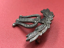 Load image into Gallery viewer, Original WW2 British Army Cap Badge - Musicians
