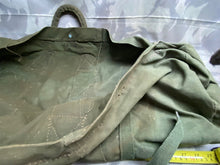 Charger l&#39;image dans la galerie, Original WW2 37 Pattern British Army Canvas Kit / Tool / Equipment Bag
