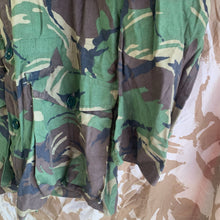 Lade das Bild in den Galerie-Viewer, Genuine British Army Smock Combat Jungle DPM Camouflage - Size 170/96
