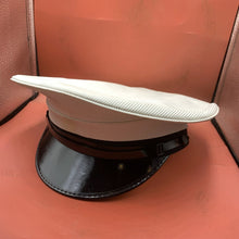 Lade das Bild in den Galerie-Viewer, Image #1
