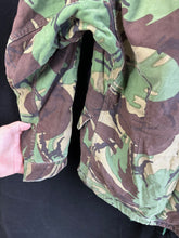 Load image into Gallery viewer, Original British Army 1968 68 Pattern DPM Combat Jacket Smock - 44&quot; Chest
