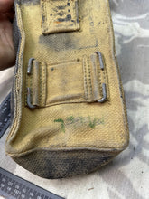 Charger l&#39;image dans la galerie, Original WW2 Canadian Army 37 Pattern Bren Pouch - WW2 Dated - Used Condition
