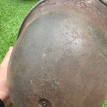 Lade das Bild in den Galerie-Viewer, Genuine British Army Mk4 Combat Turtle Helmet &amp; Liner - Untouched Original
