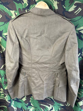 Lade das Bild in den Galerie-Viewer, British Army Man&#39;s Scottish Pattern No.2 Dress Uniform FAD Jacket Size 176/96/80

