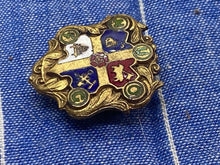 Charger l&#39;image dans la galerie, Interesting Heraldic / Masonic Gilt Lapel Badge with Intricate Enamelling
