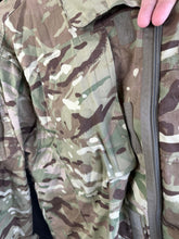 Charger l&#39;image dans la galerie, Genuine British Navy MTP Camouflaged Jacket 2 - Temperate Weather - 170/112
